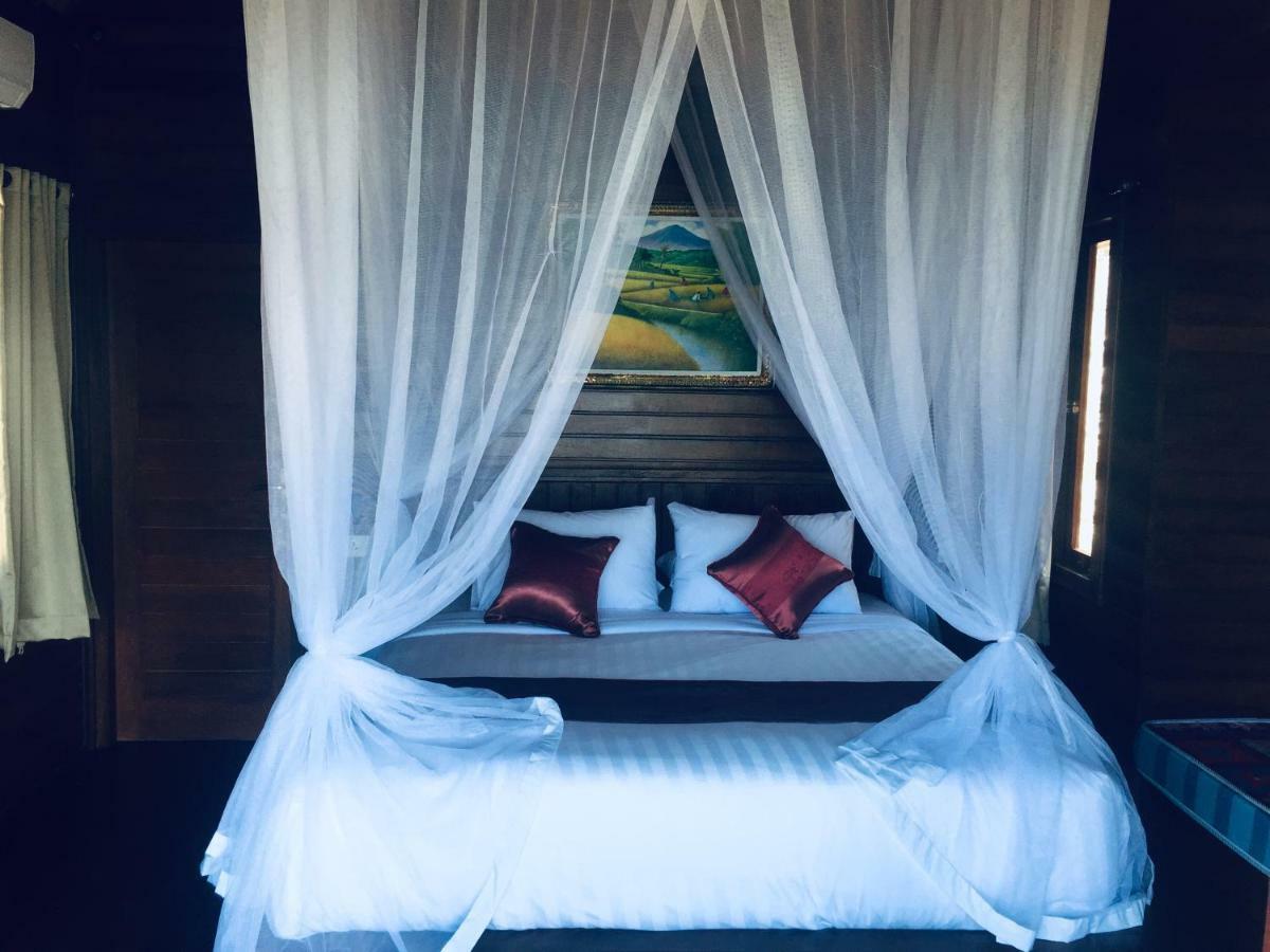 Hotel Sunday Huts Lembongan Esterno foto
