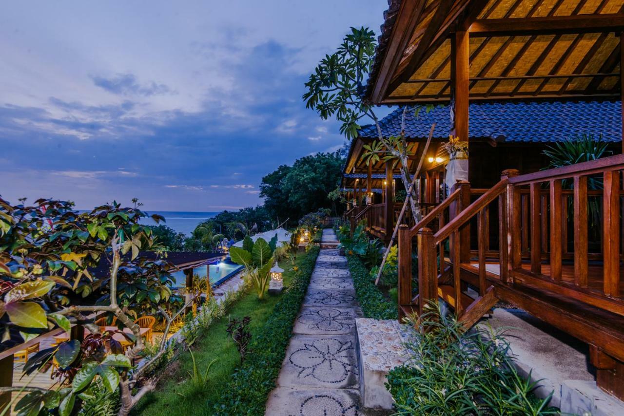 Hotel Sunday Huts Lembongan Esterno foto