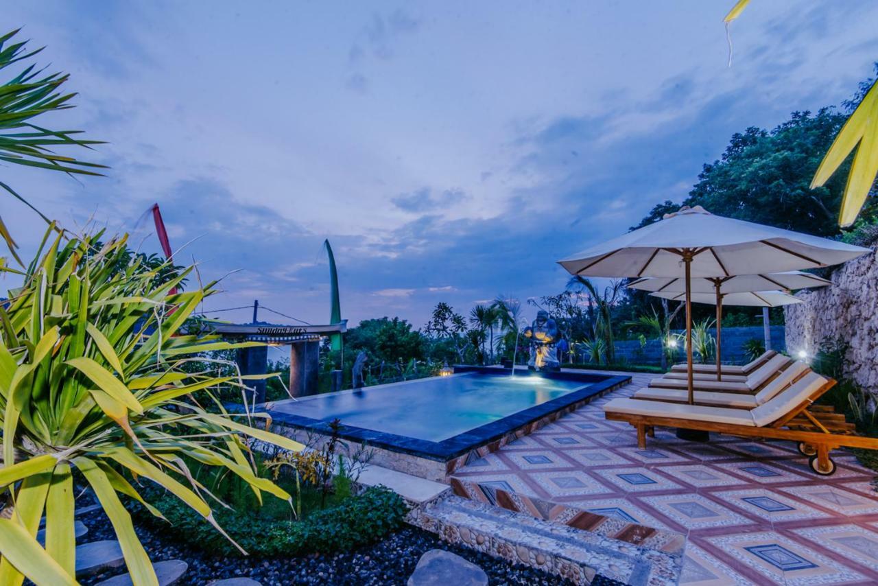 Hotel Sunday Huts Lembongan Esterno foto