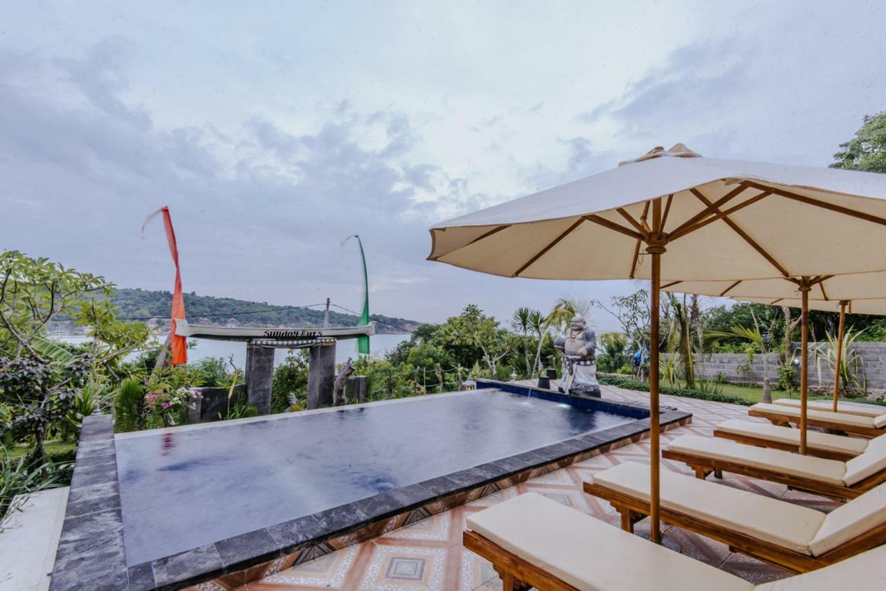 Hotel Sunday Huts Lembongan Esterno foto