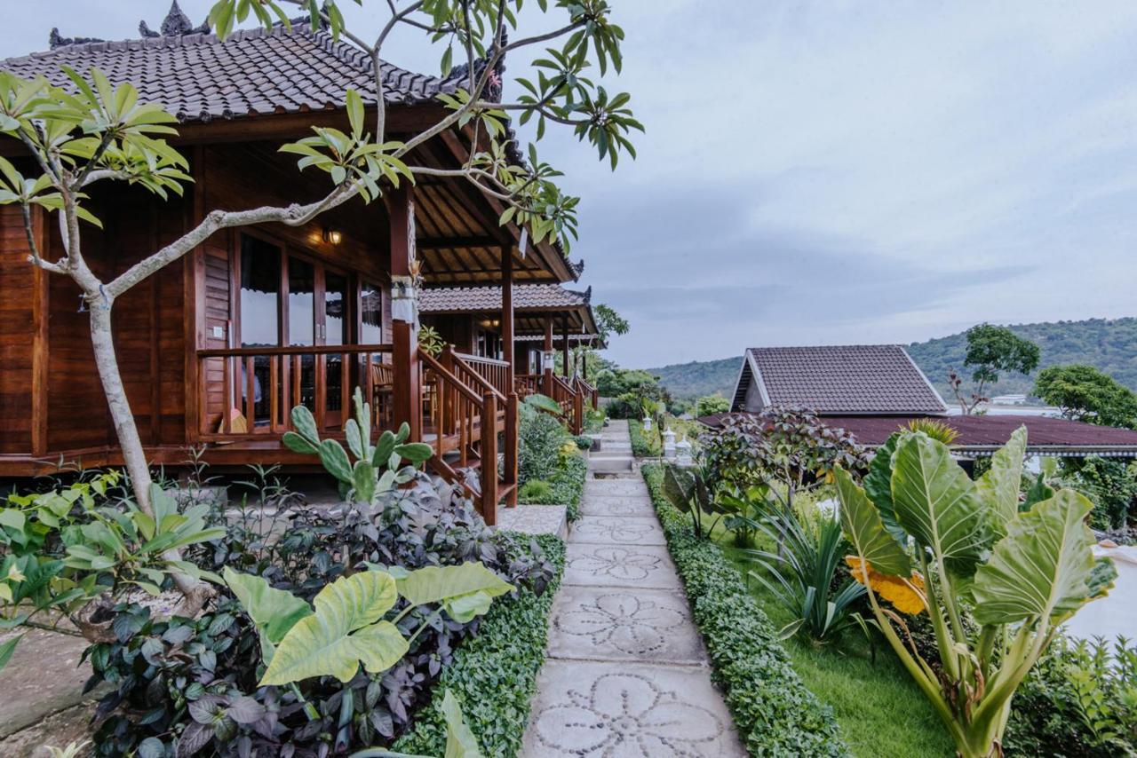 Hotel Sunday Huts Lembongan Esterno foto