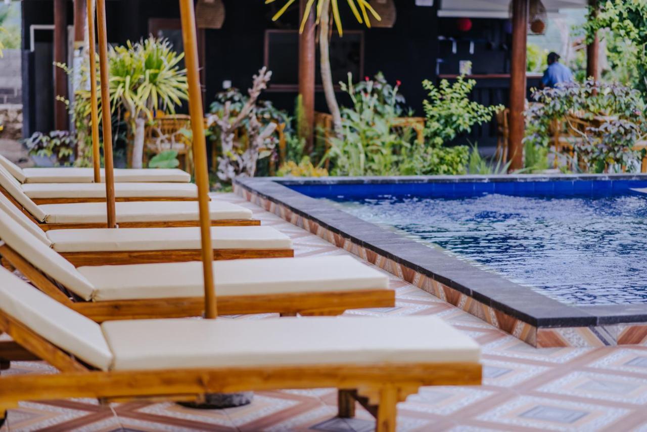 Hotel Sunday Huts Lembongan Esterno foto