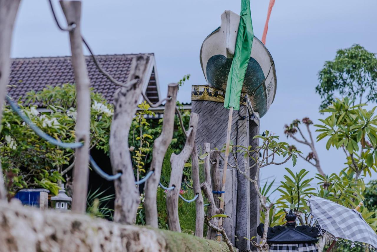 Hotel Sunday Huts Lembongan Esterno foto